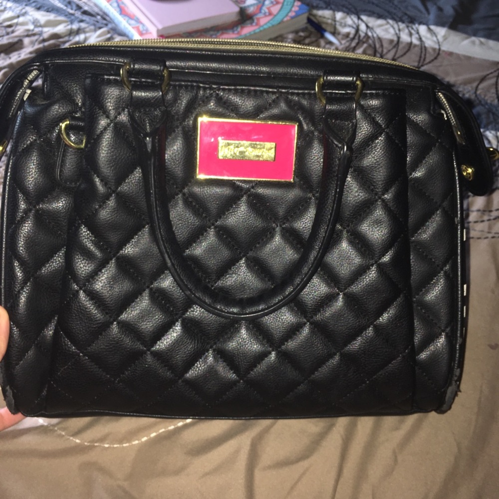 Betsey johnson purse